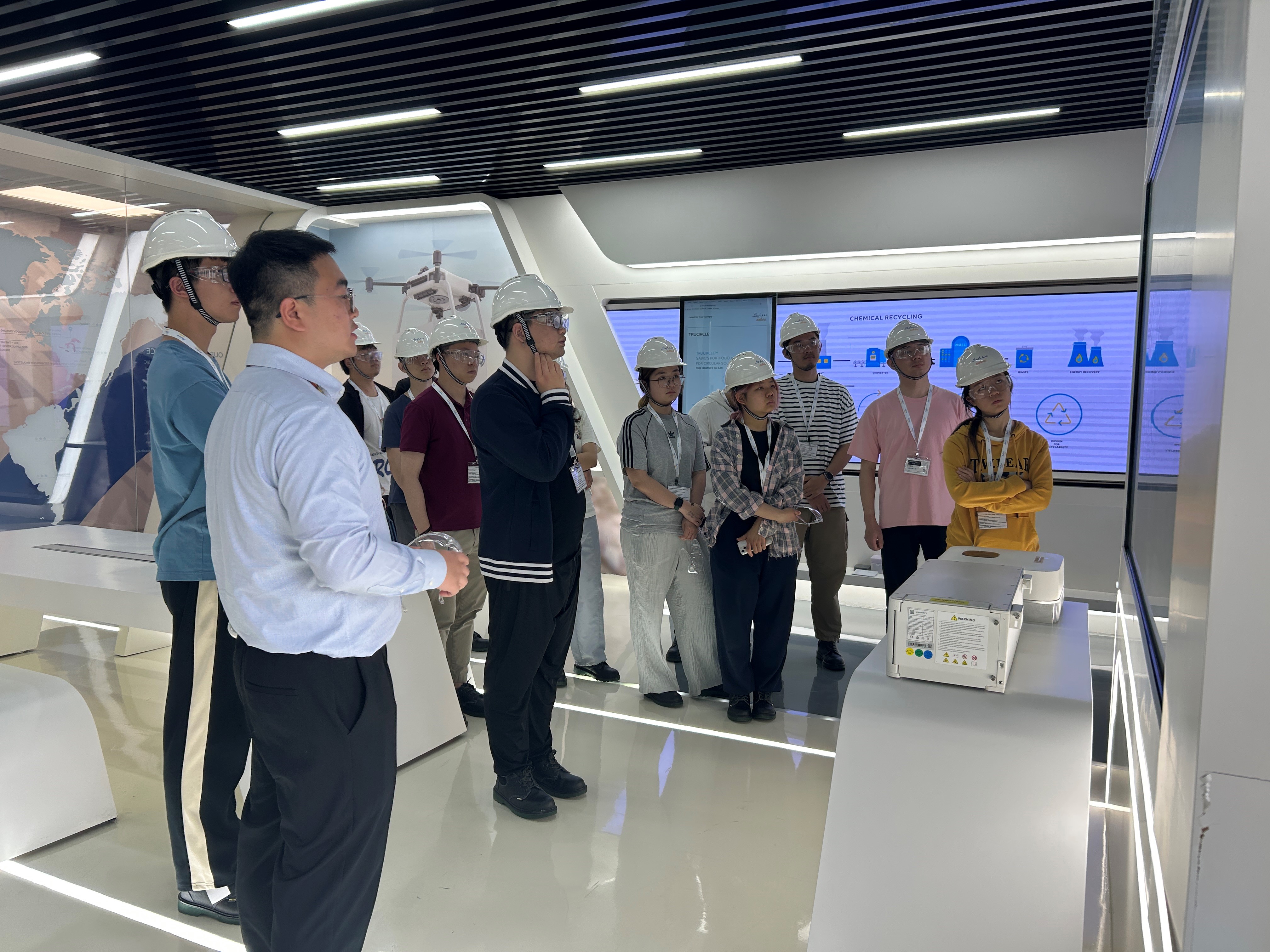 1744766048927558.jpg 4.jpg