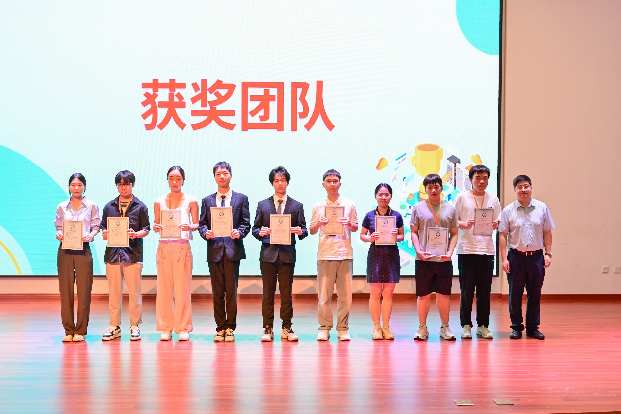 1752809860353019.png 图片2.png