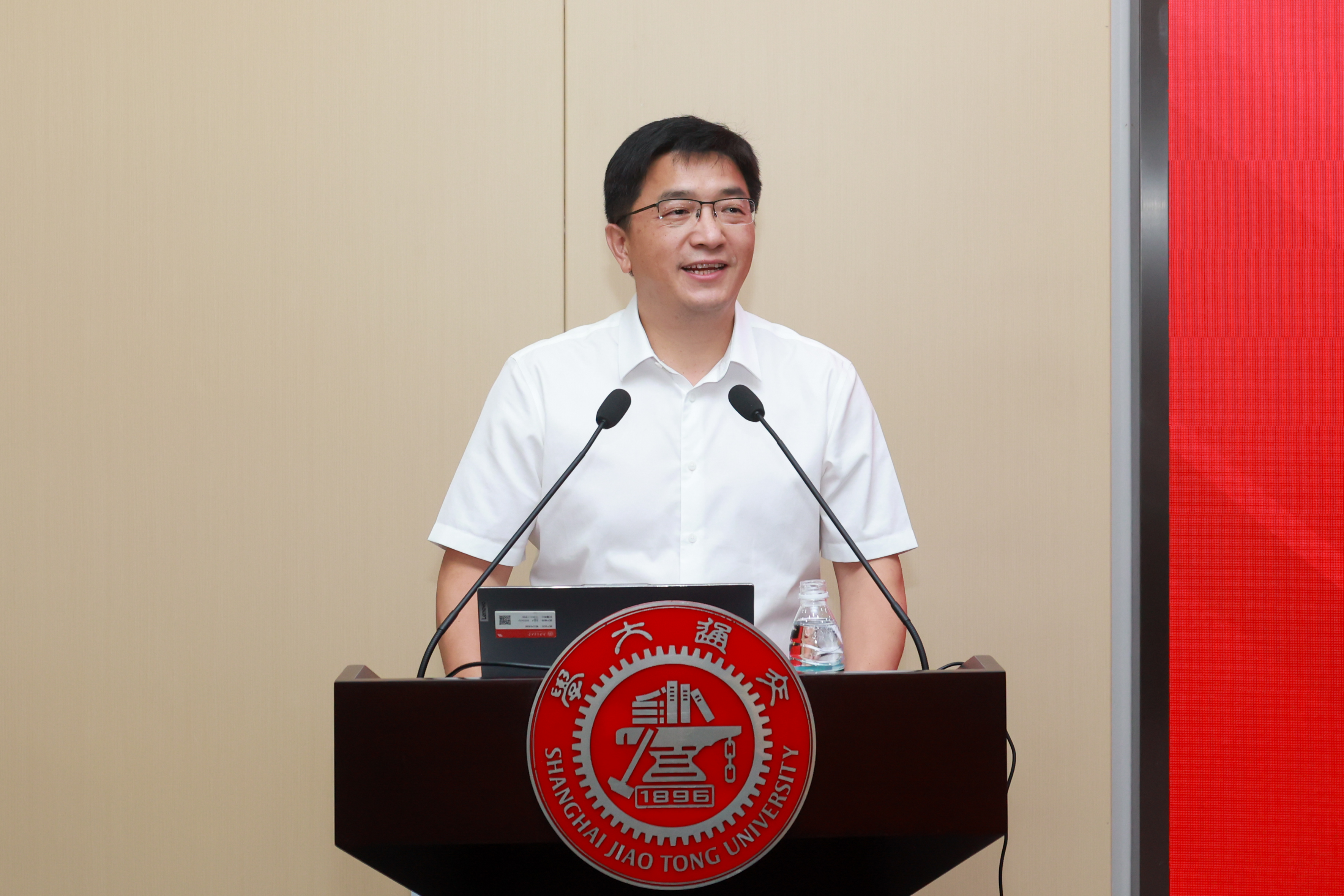 1756810951807986.jpg 211A6736.jpg